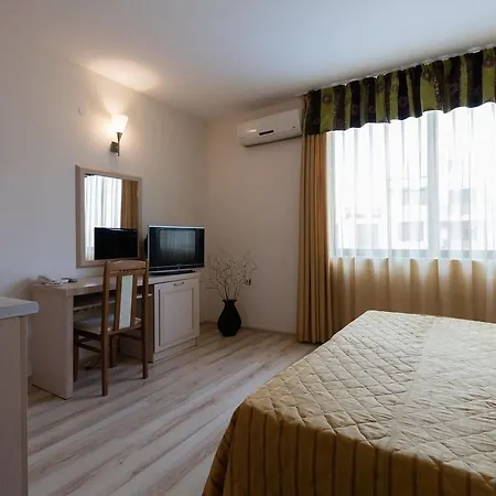 ❤wifi❤ студия с кухней и видом на бассейн ❤jp❤ Apartman